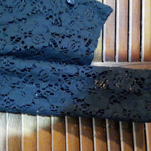 Women laced jacket - Picture 4 of 7